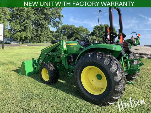 Photo of 2026 John Deere 4066M