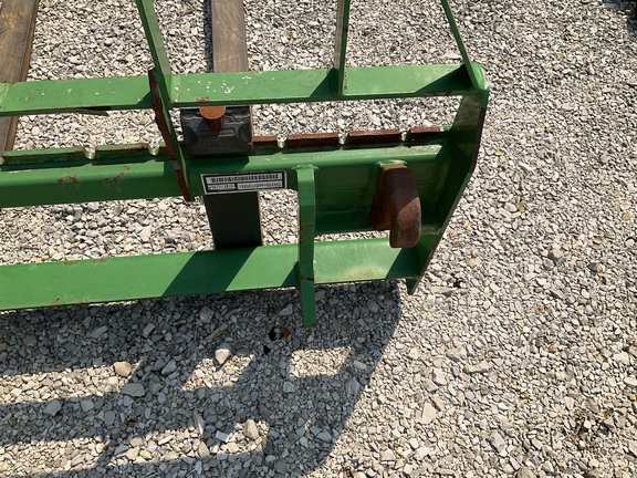 Photo of 2011 Frontier AP12G
