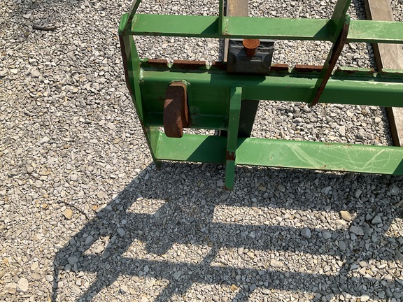 Photo of 2011 Frontier AP12G