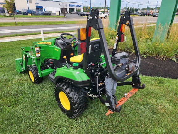2020 John-Deere 1023E