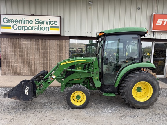 2014 John Deere 3046R