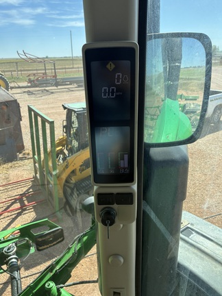 2015 John Deere R4045 (10th thumbnail)