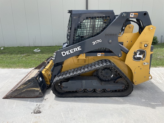 2023 John Deere 317G