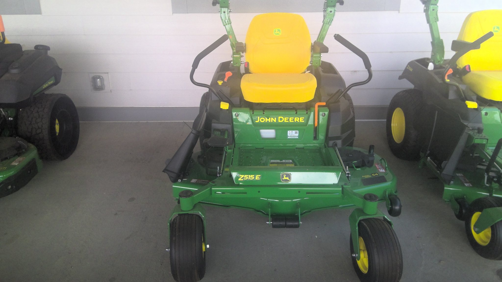 2026 John Deere Z515E