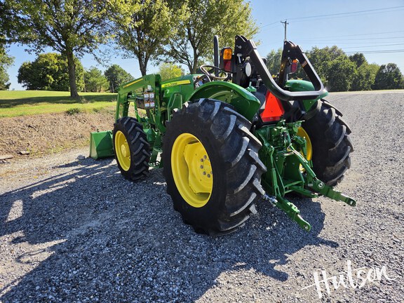 Photo of 2024 John Deere 5060E