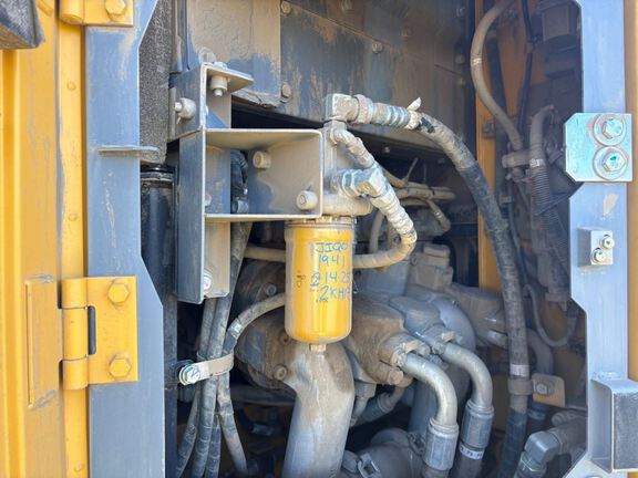 2021 John Deere 245G
