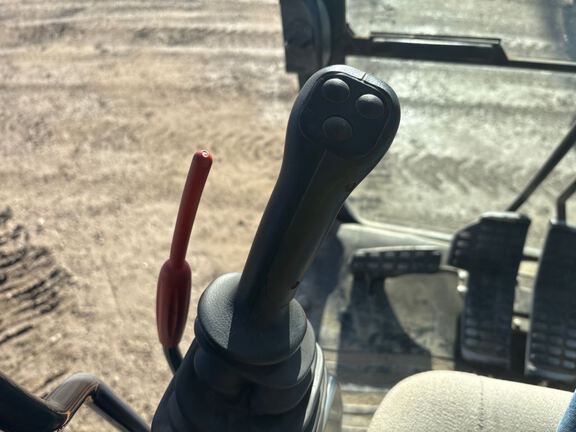 2021 John Deere 245G