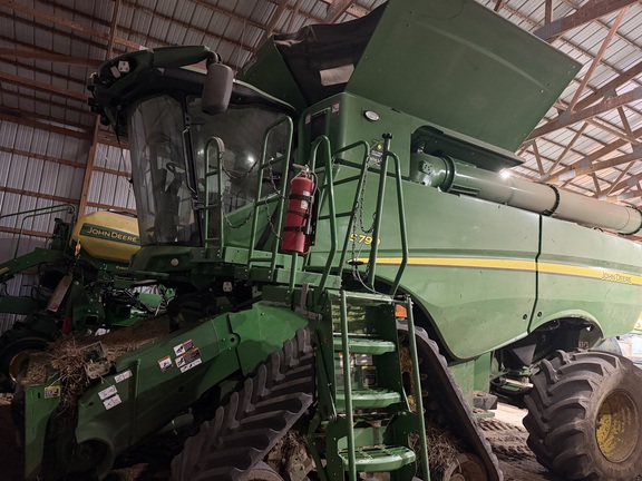  John Deere S790