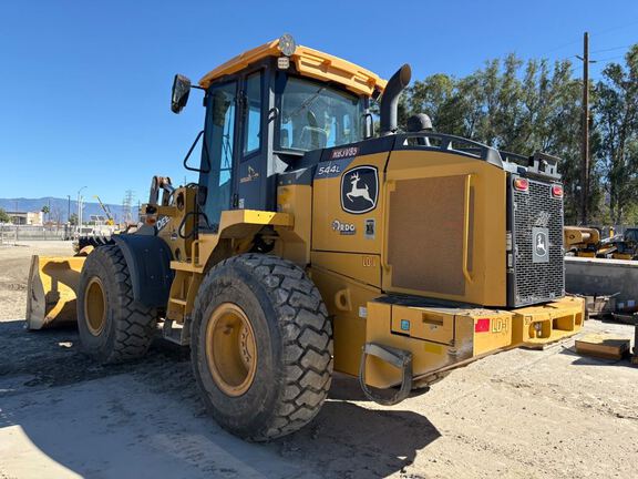 2019 John Deere 544L