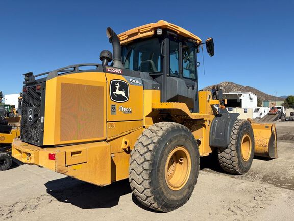 2019 John Deere 544L