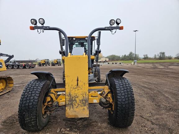 2014 John Deere 772G