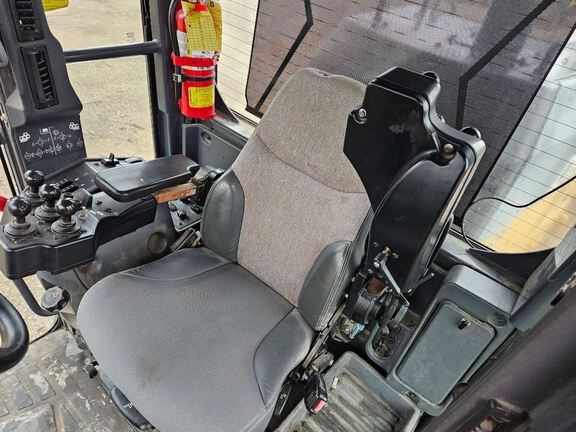 2014 John Deere 772G