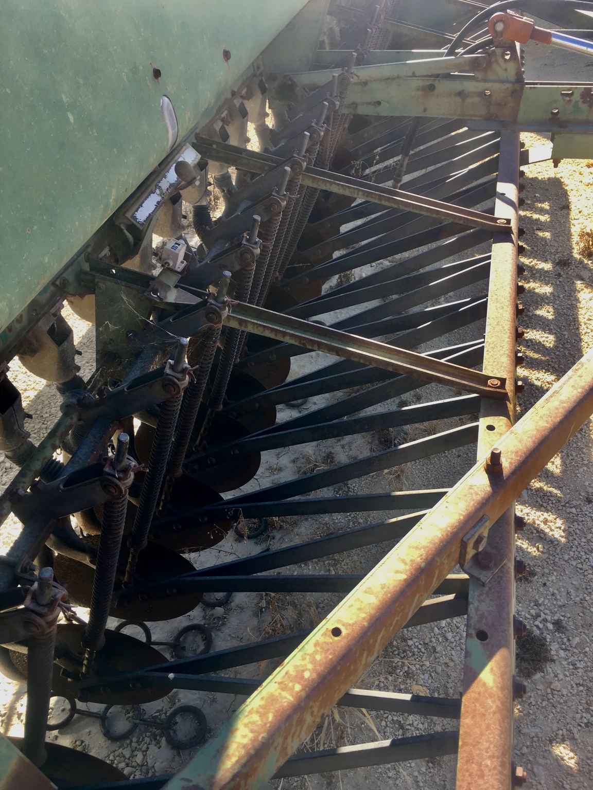 John Deere 8300 Image 4