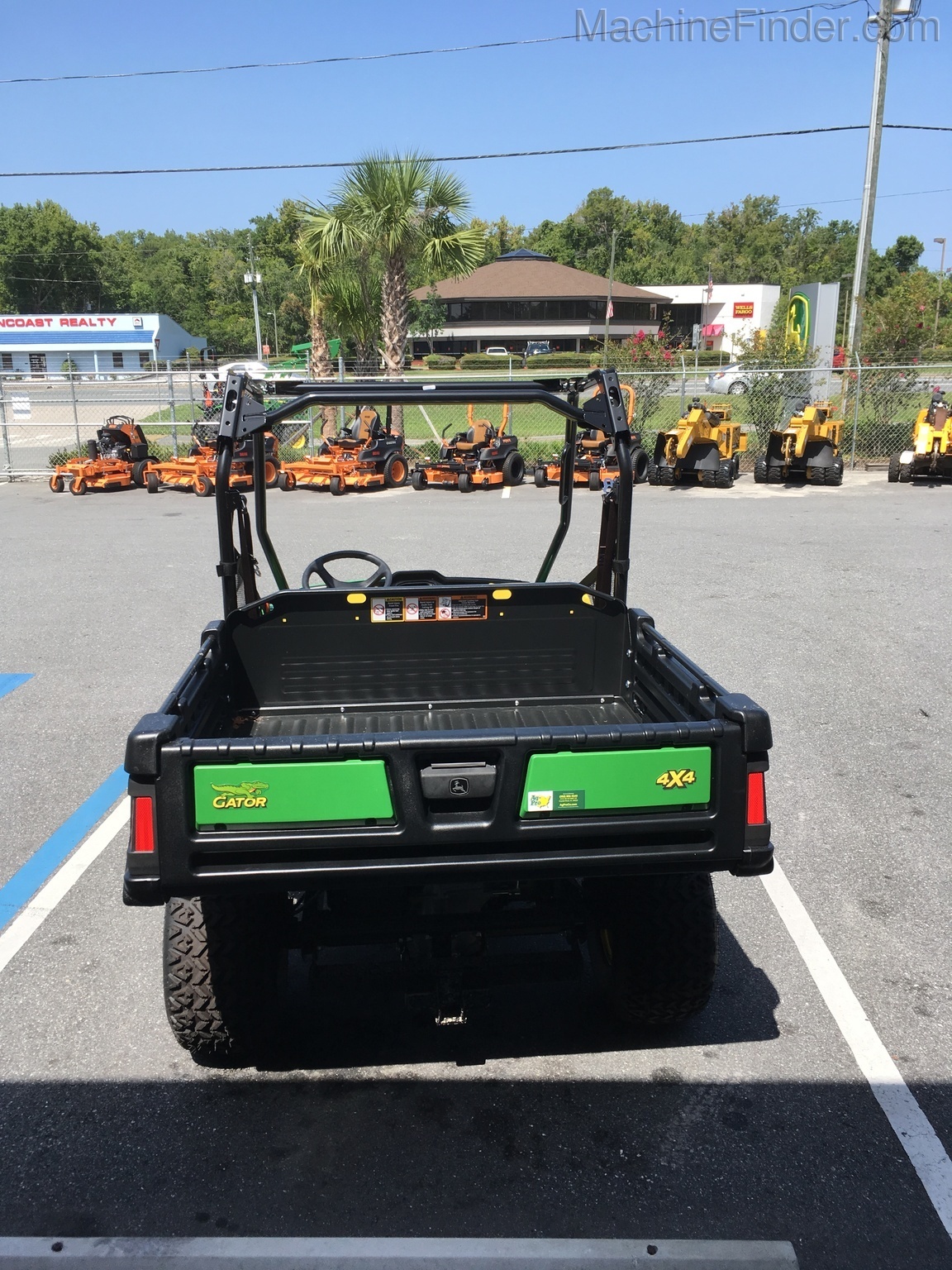 2020 John Deere HPX815E Image 4