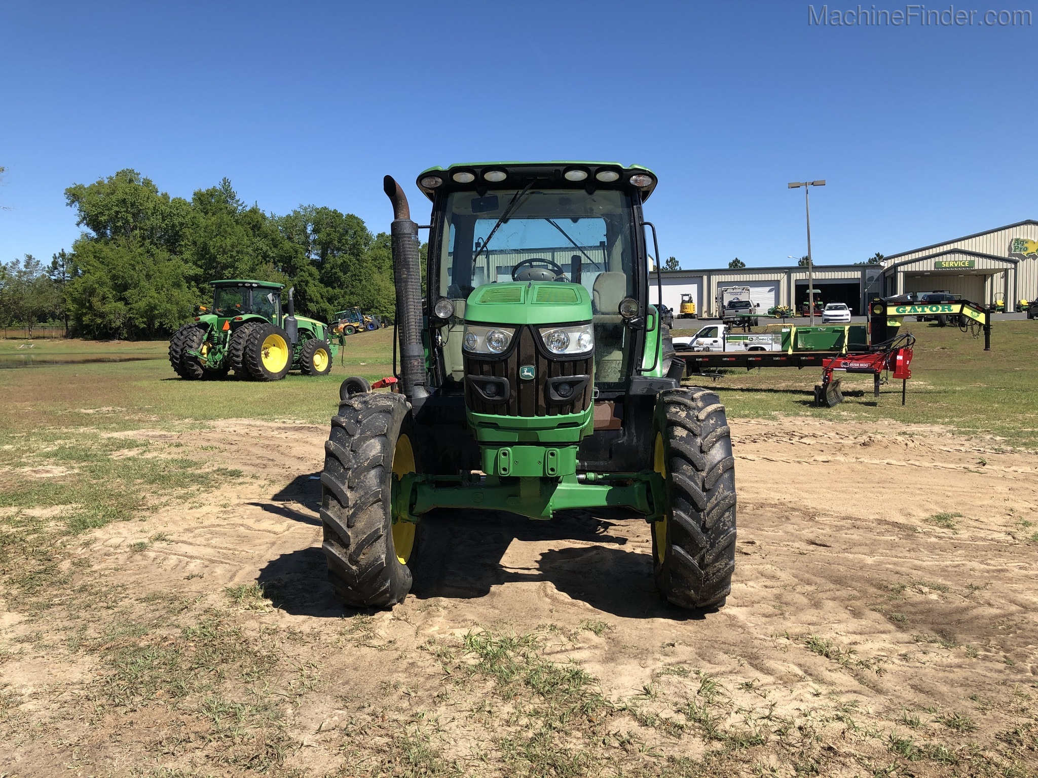 2014 John Deere 6125R Image 2