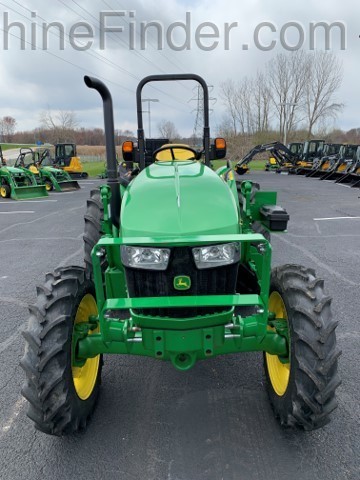 2018 John Deere 5065E Image 3