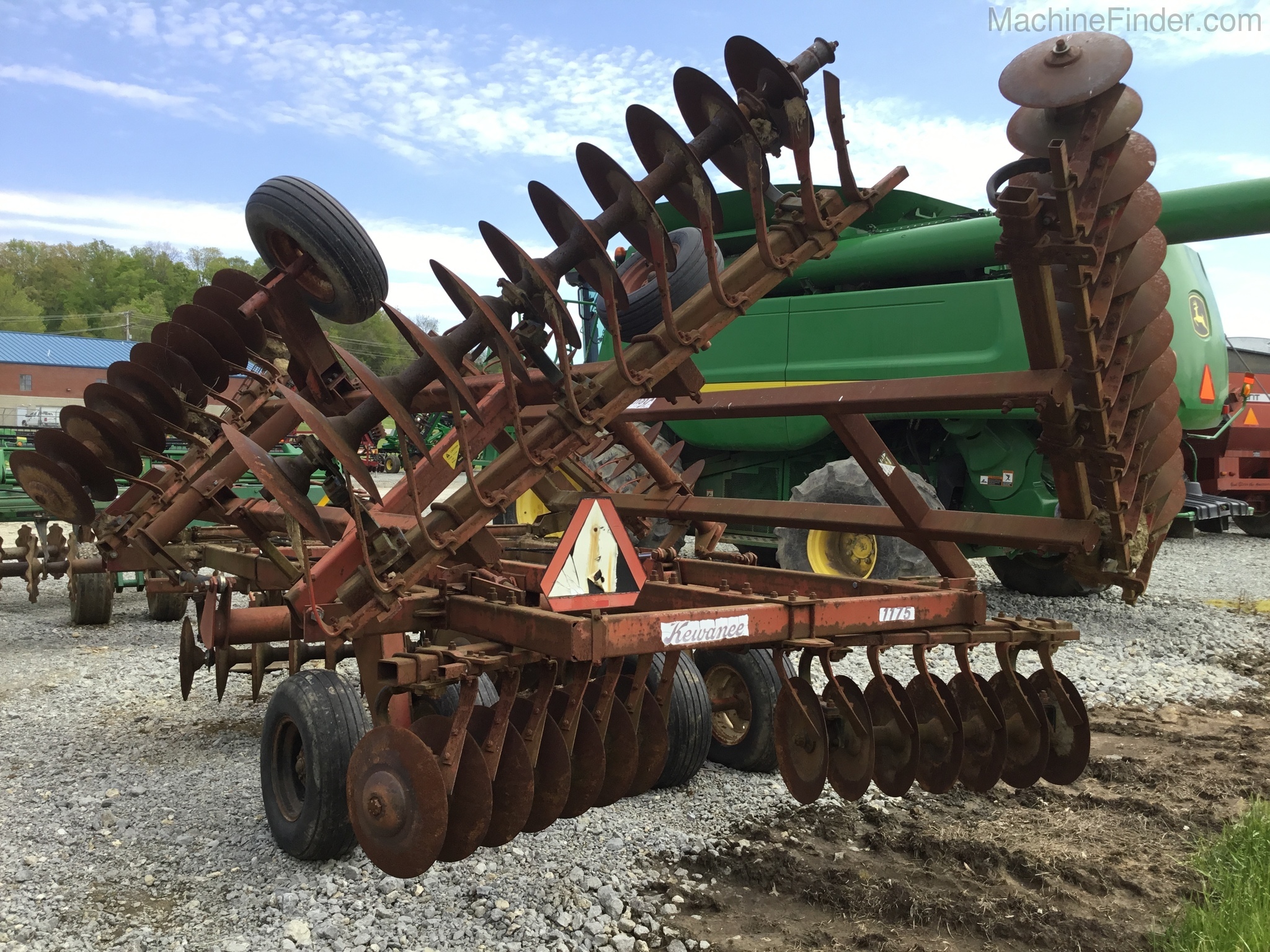1990 Kewanee 1175 Image 1