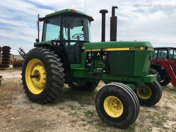 1991 John Deere 4455 Image 1