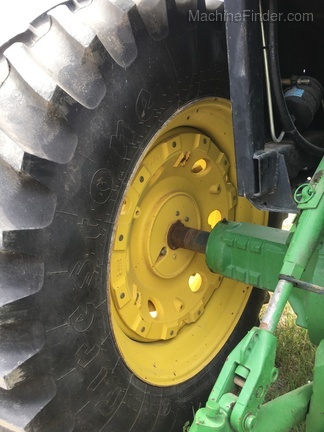 1991 John Deere 4455 Image 9