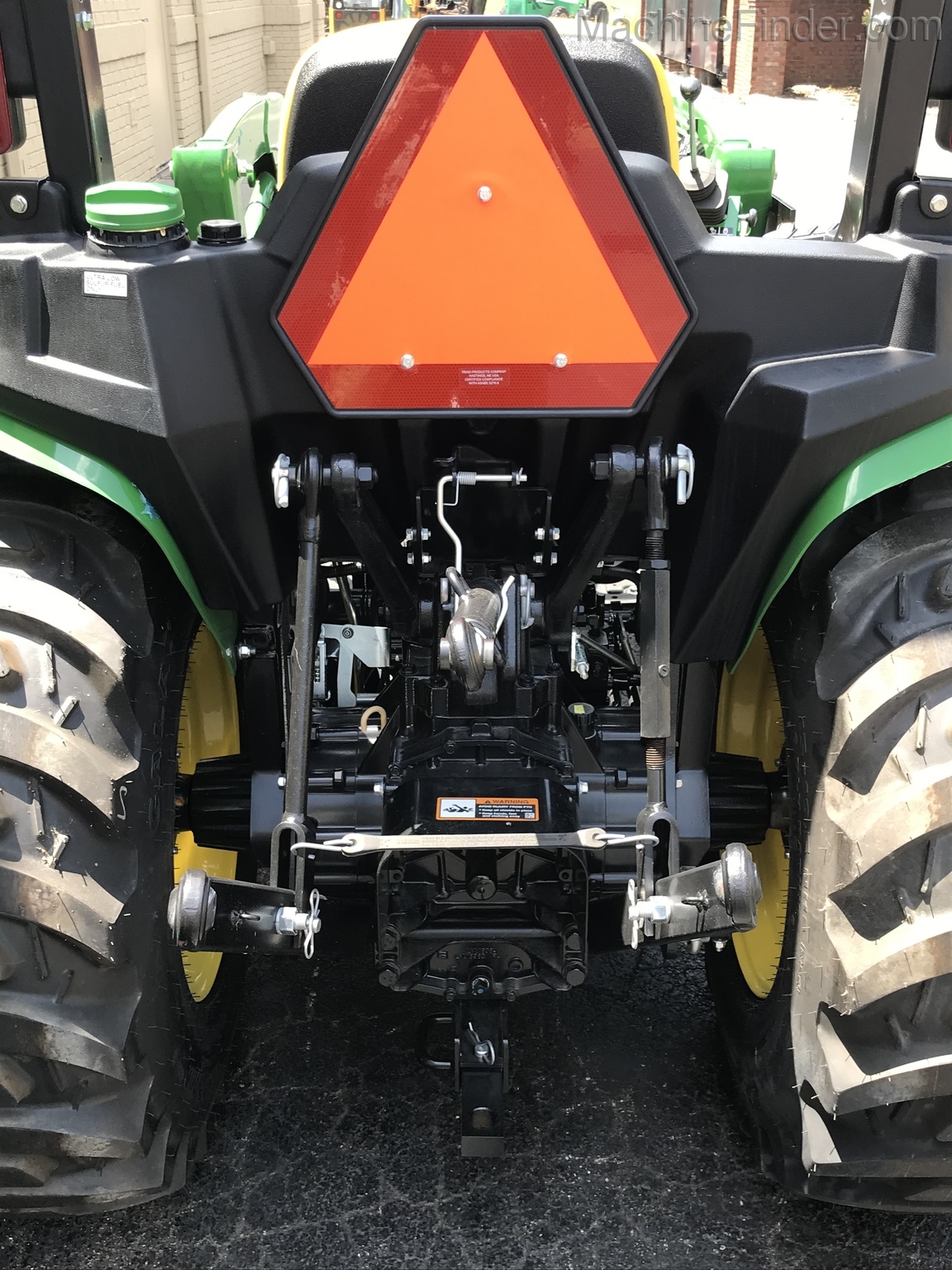 2020 John Deere 3025E Image 7