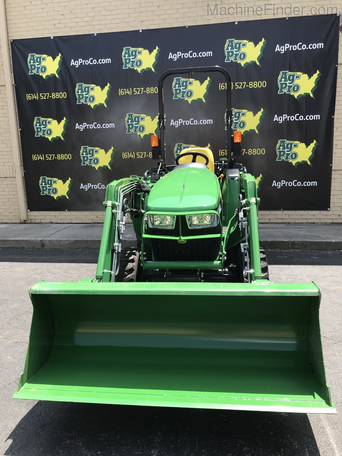 2020 John Deere 3025E Image 5