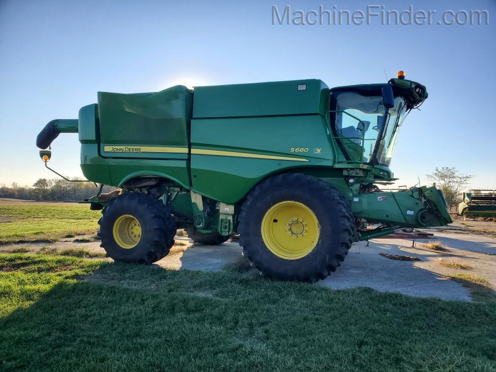 2015 John Deere S680 Image 2