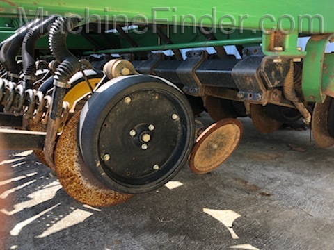 2002 John Deere 1590 Image 4