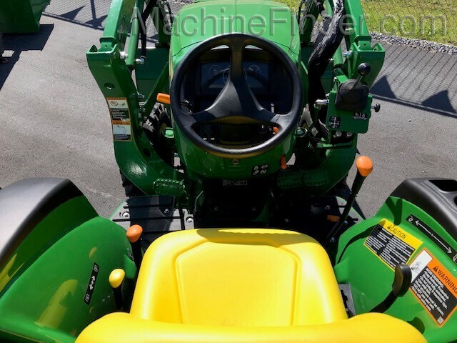 2020 John Deere 3025D Image 3