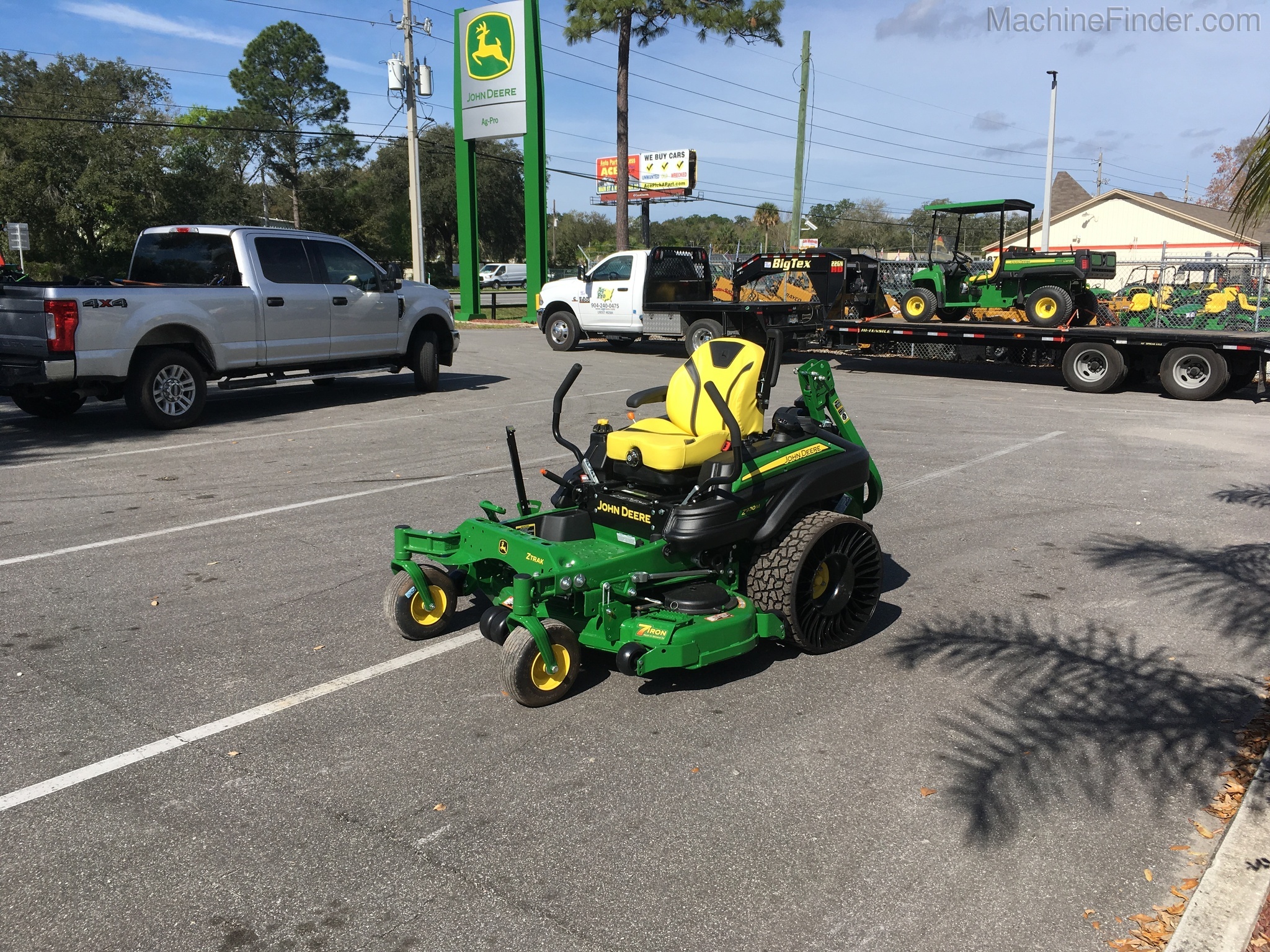2020 John Deere Z930M Image 1