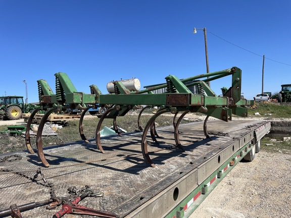 John Deere 1600 Image 2