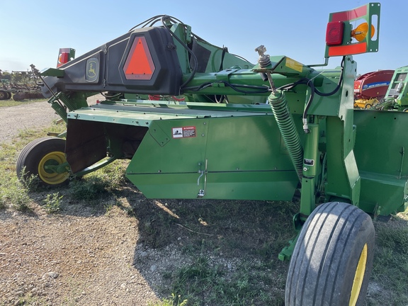 2011 John Deere 946 Image 5