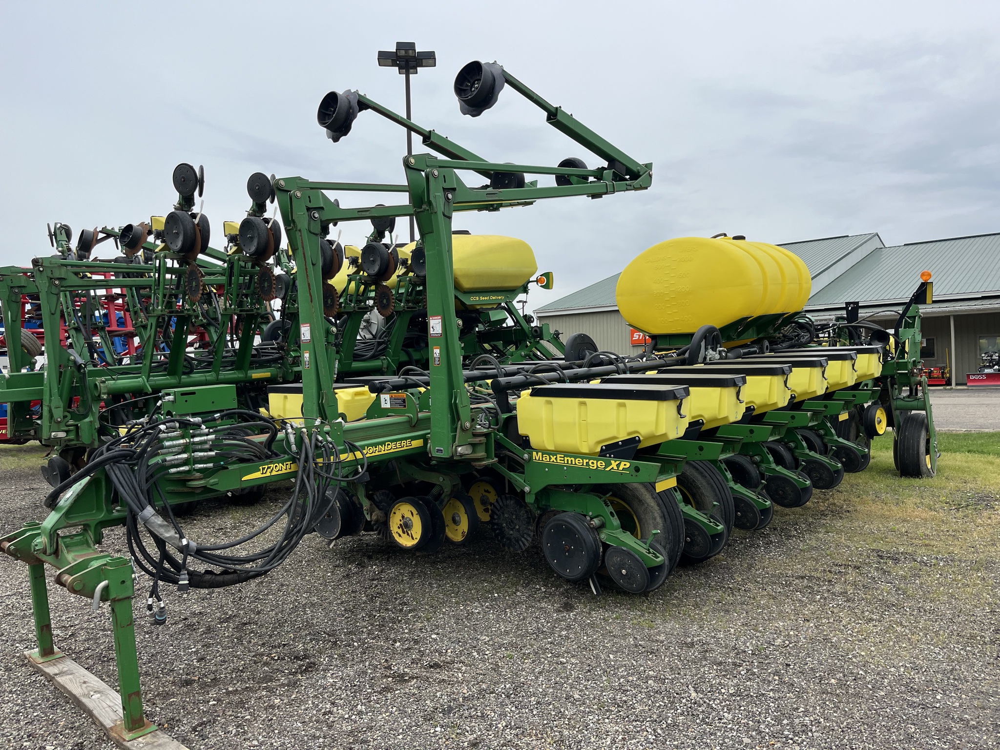 2011 John Deere 1770NT Image 1