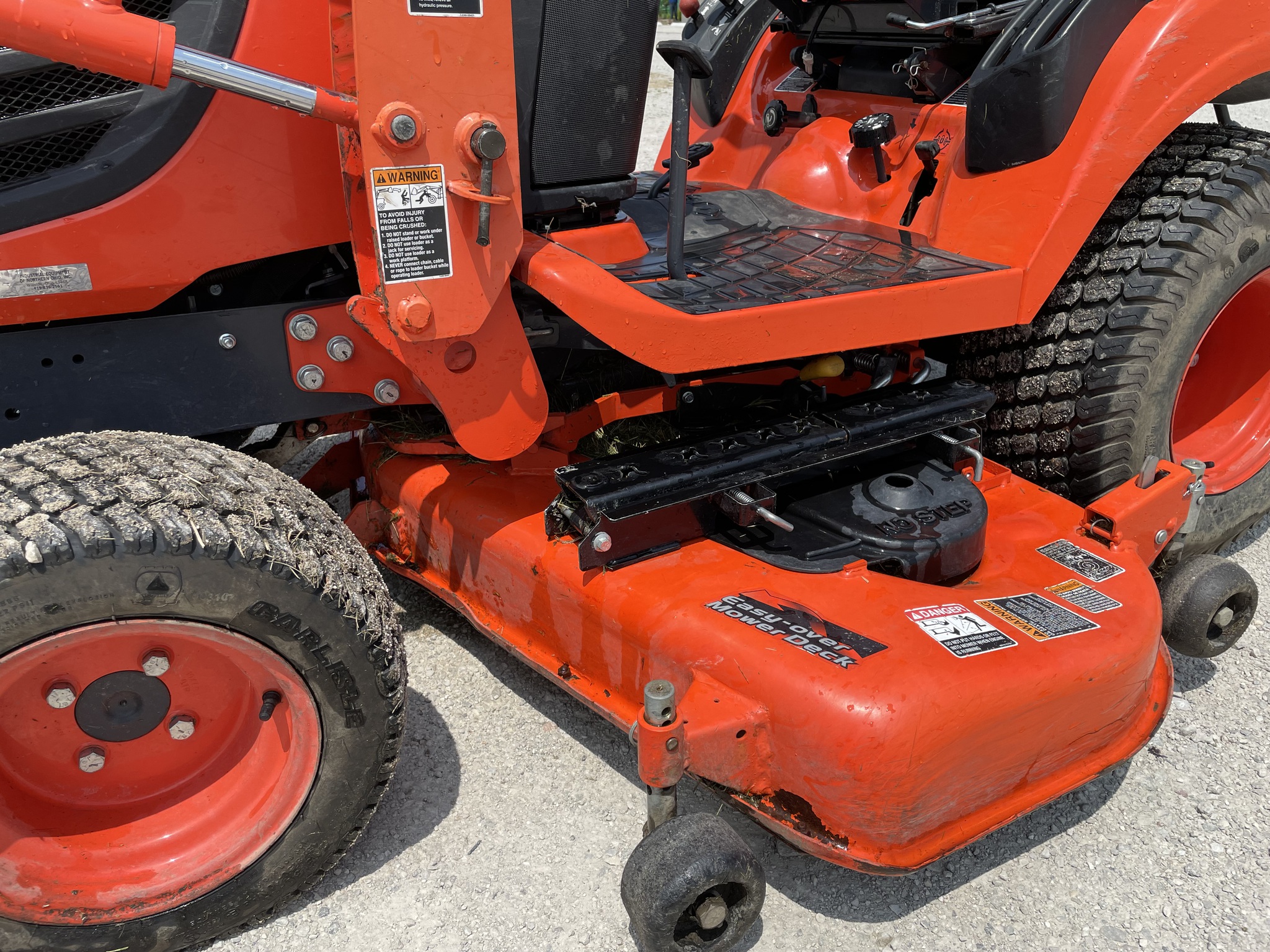 2015 Kubota BX2370 Compact Utility Tractors Gibsonburg, OH