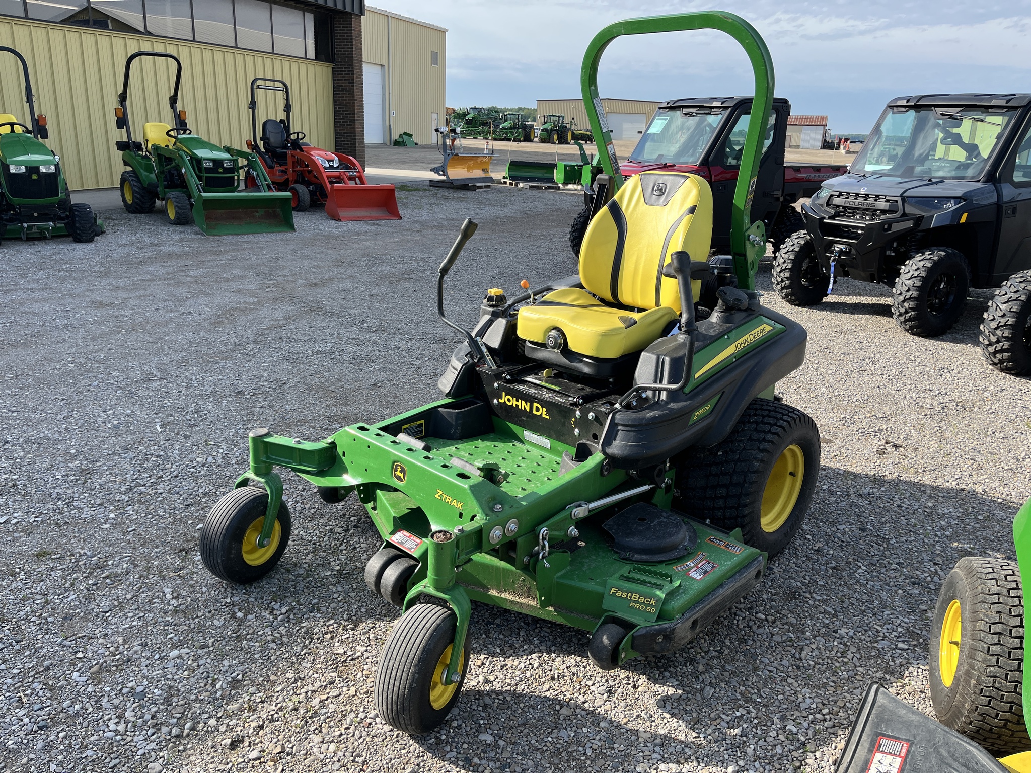 2021 John Deere Z950R Zero-Turn Mowers