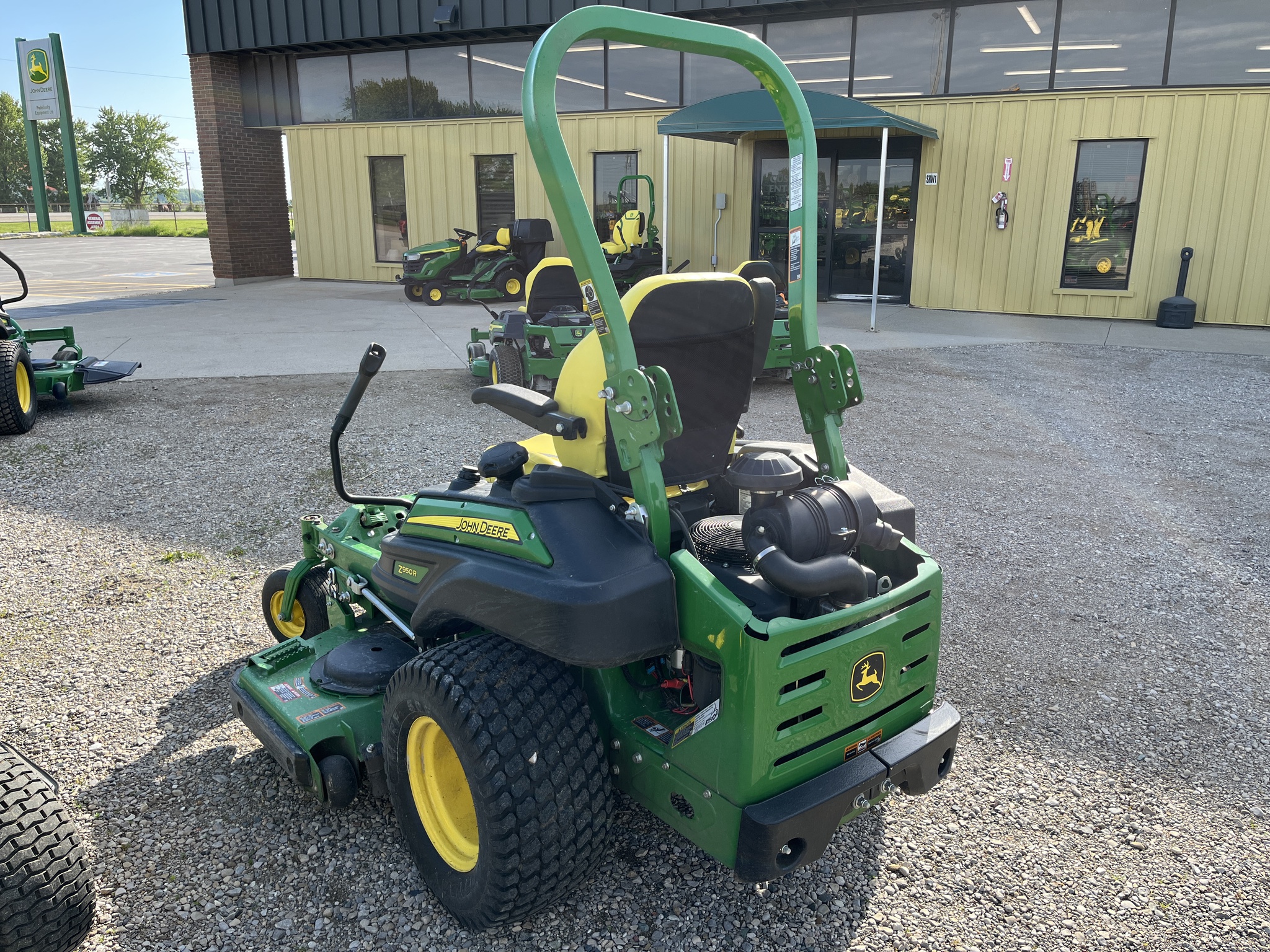 2021 John Deere Z950R Zero-Turn Mowers