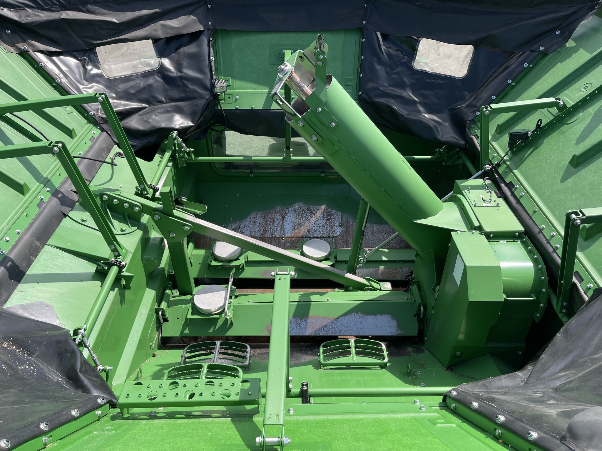  2022 John Deere S790 at Heritage Tractor in Brimfield, IL