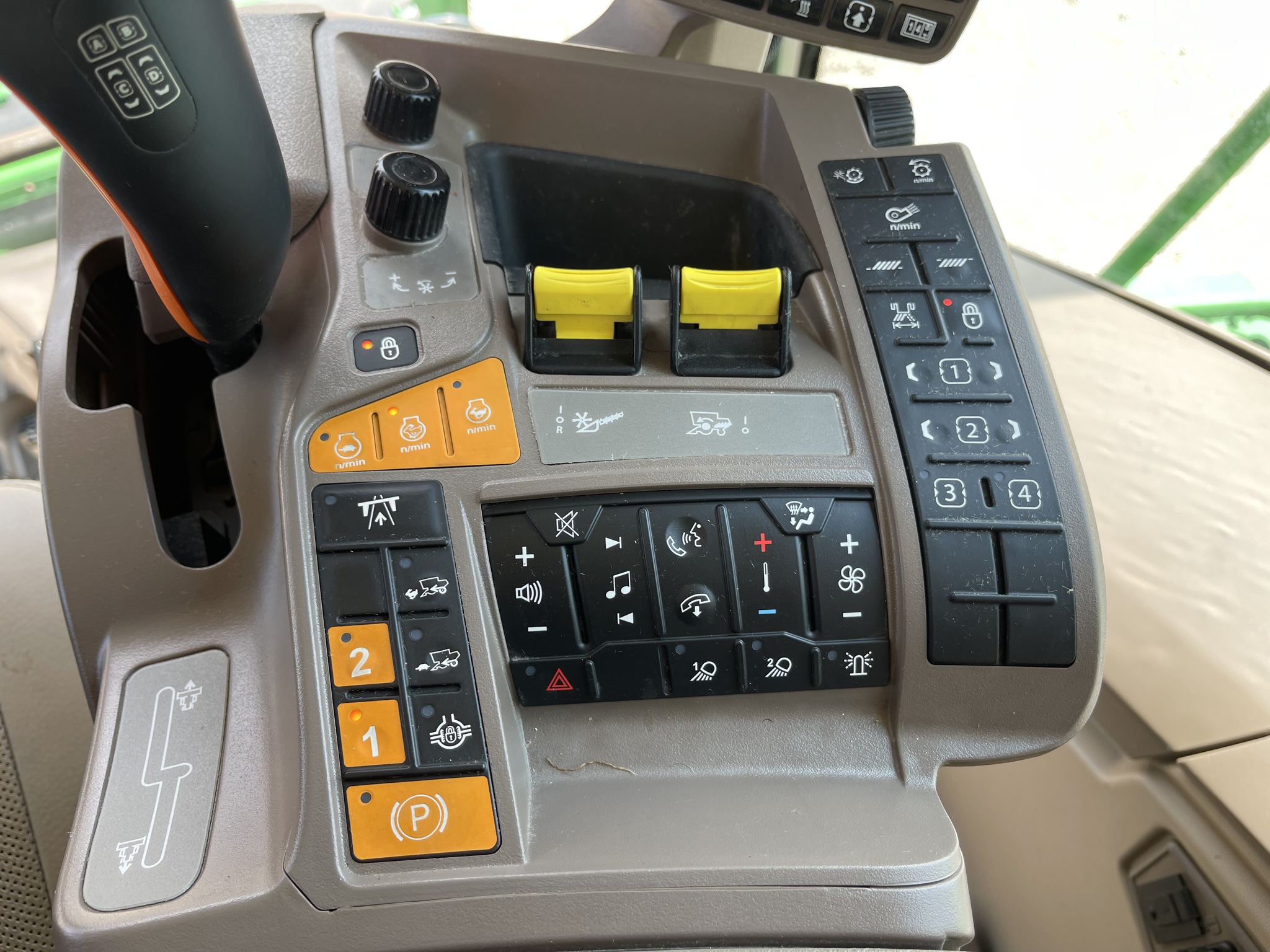  2022 John Deere S790 at Heritage Tractor in Brimfield, IL