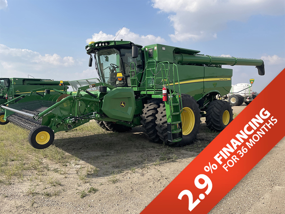 Photo of a 2021 John Deere S790