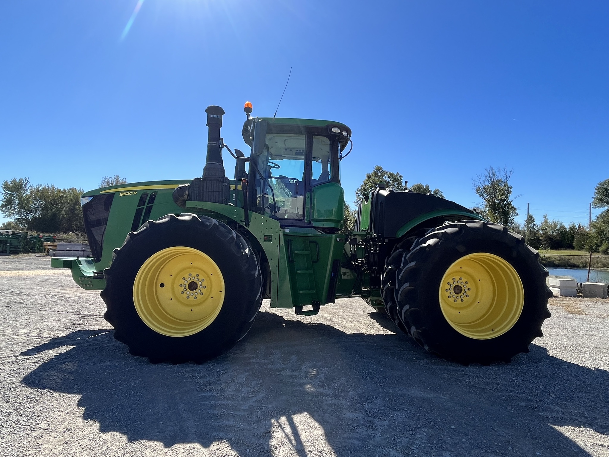  2018 John Deere 9520R at Heritage Tractor in Baldwin City, KS