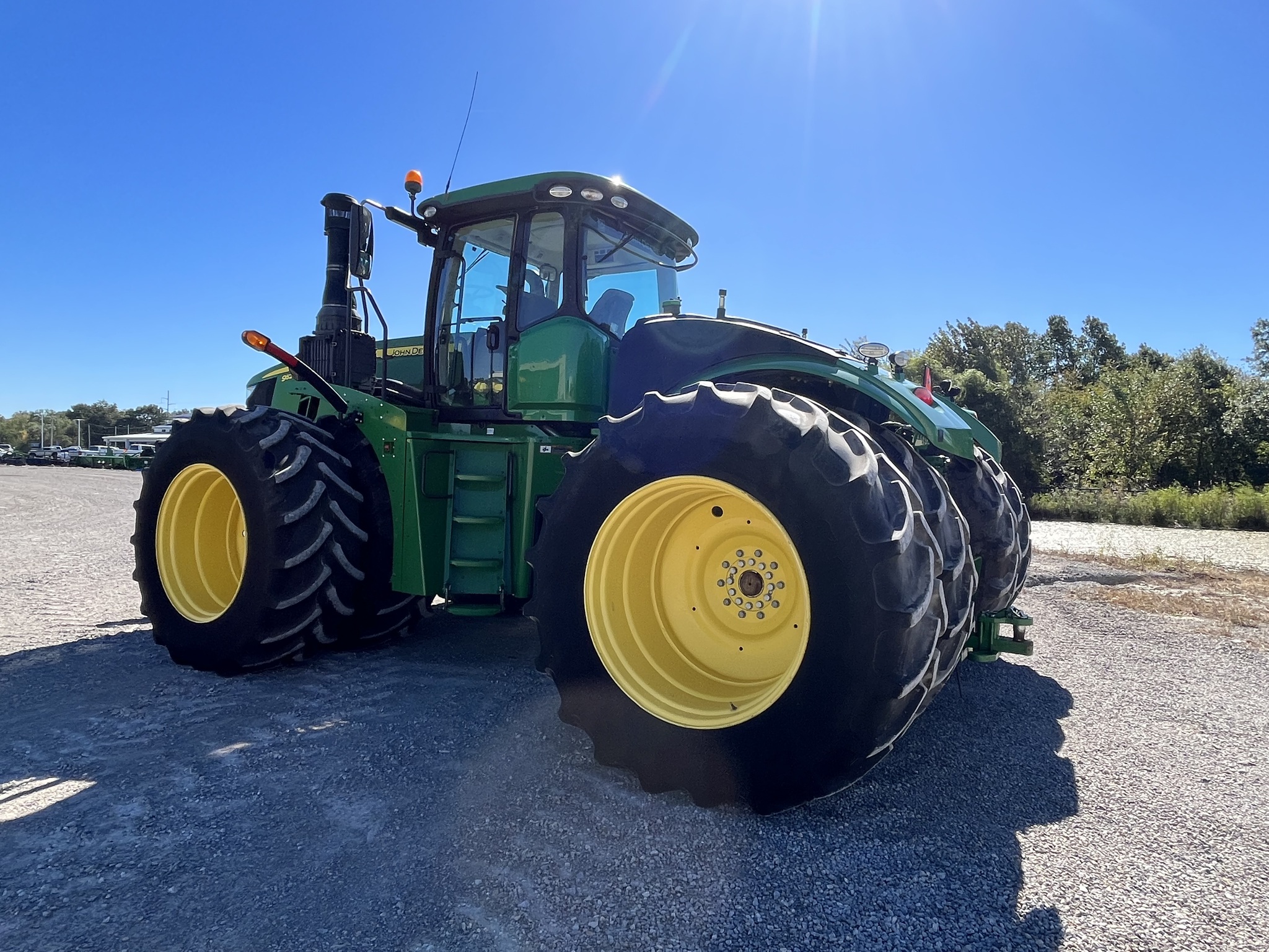  2018 John Deere 9520R at Heritage Tractor in Baldwin City, KS