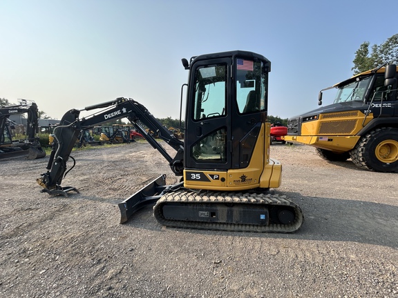 2024 John Deere 35 P