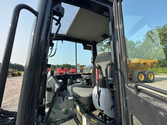 2024 John Deere 35 P