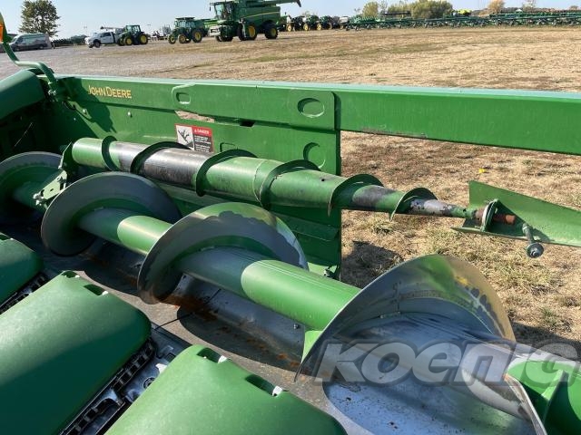 Used 2019 John Deere 708C Corn and Row Crop headers at Koenig Equipment in Greenfield, IN - PhotoXL12