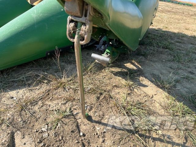 Used 2019 John Deere 708C Corn and Row Crop headers at Koenig Equipment in Greenfield, IN - PhotoXL8