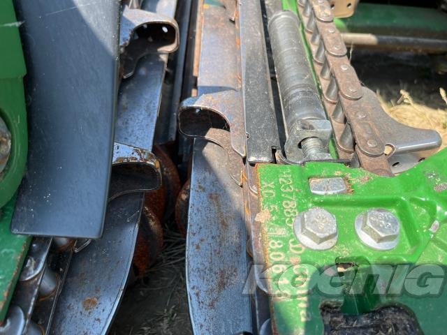 Used 2019 John Deere 708C Corn and Row Crop headers at Koenig Equipment in Greenfield, IN - PhotoXL11