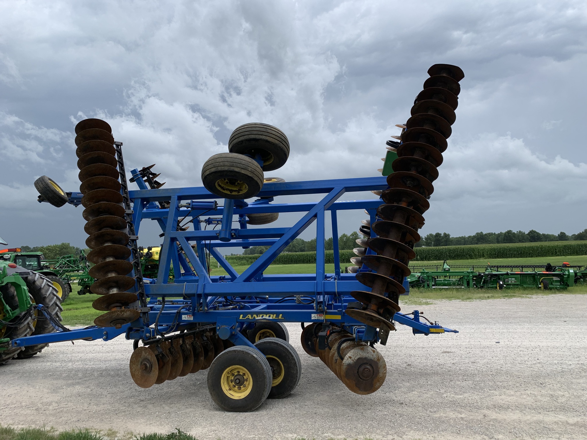  2010 Landoll 6230 at Heritage Tractor in Adrian, MO