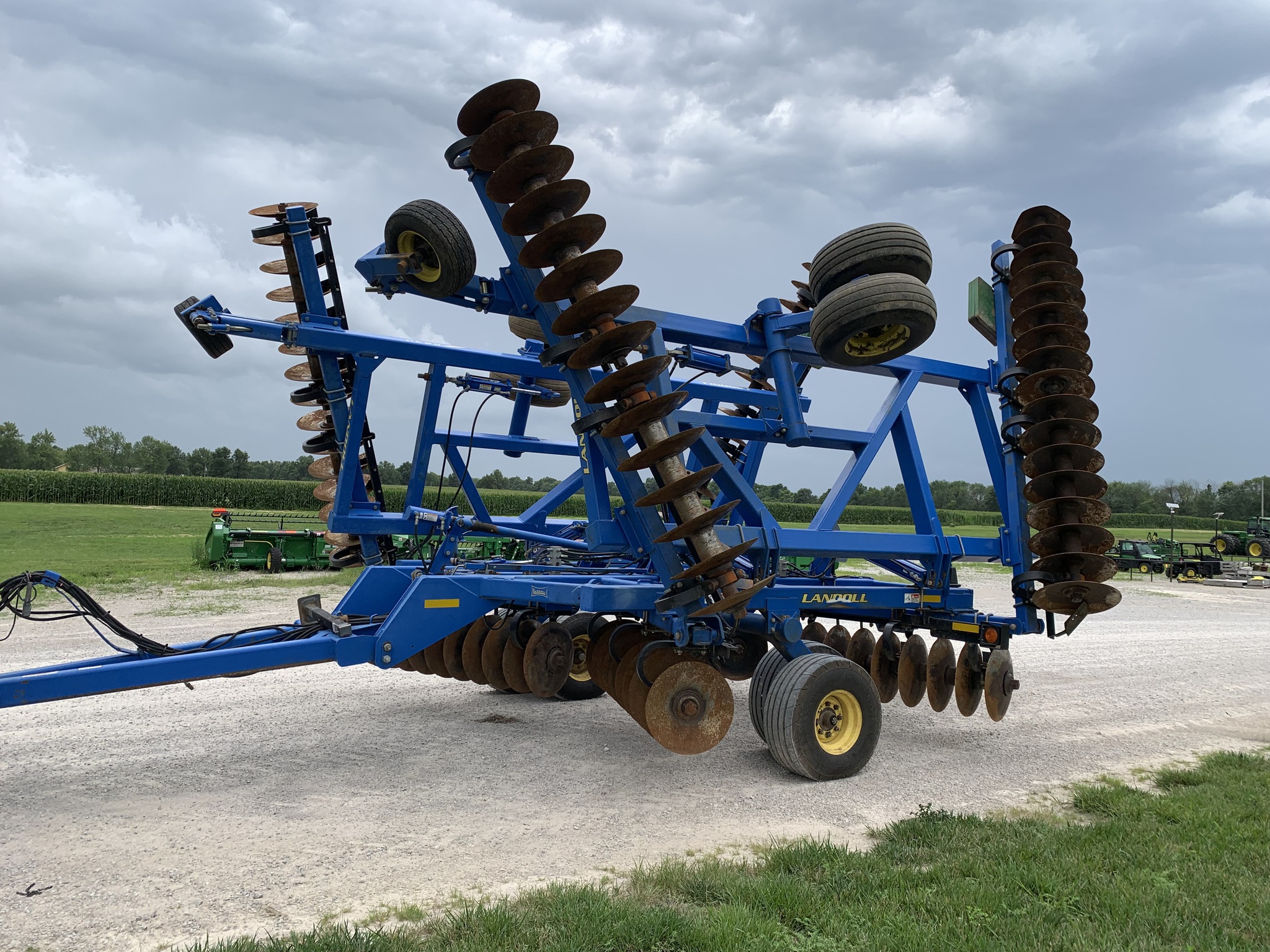  2010 Landoll 6230 at Heritage Tractor in Adrian, MO