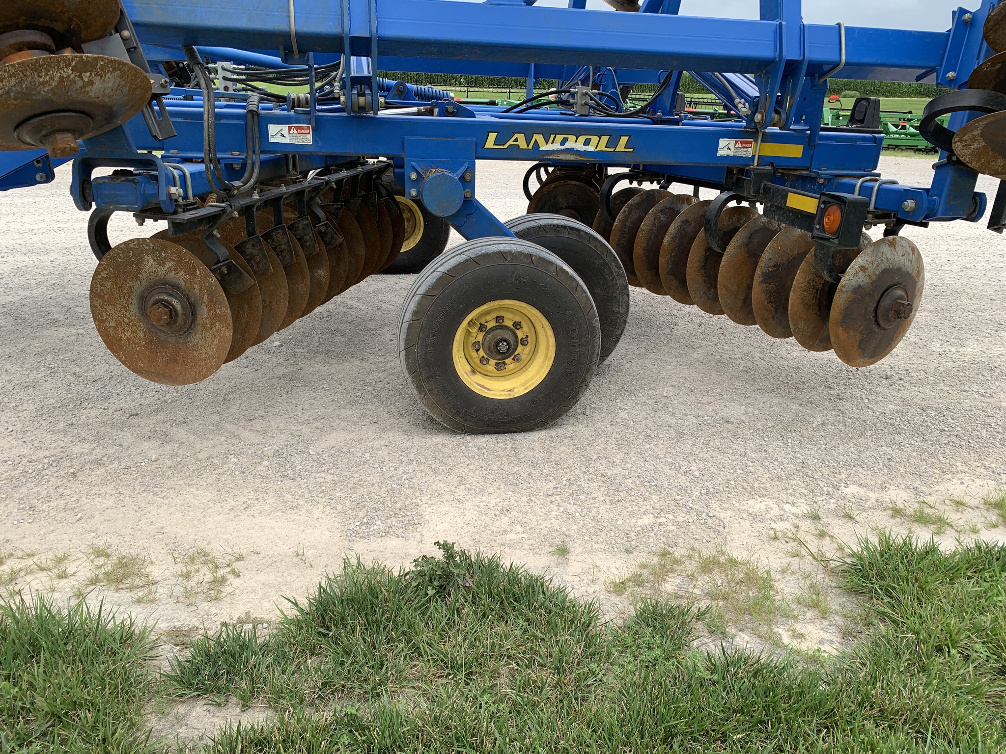  2010 Landoll 6230 at Heritage Tractor in Adrian, MO