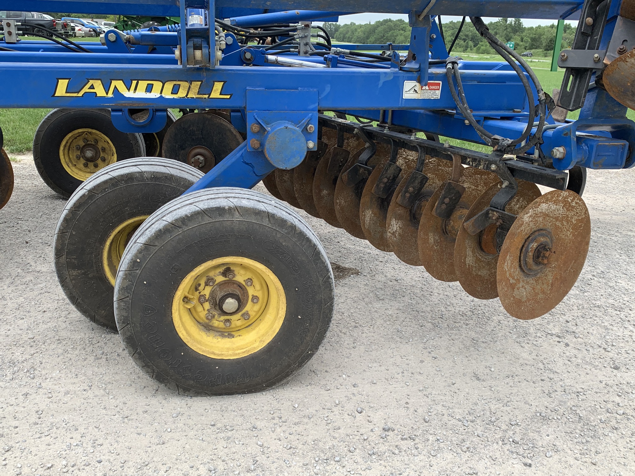  2010 Landoll 6230 at Heritage Tractor in Adrian, MO
