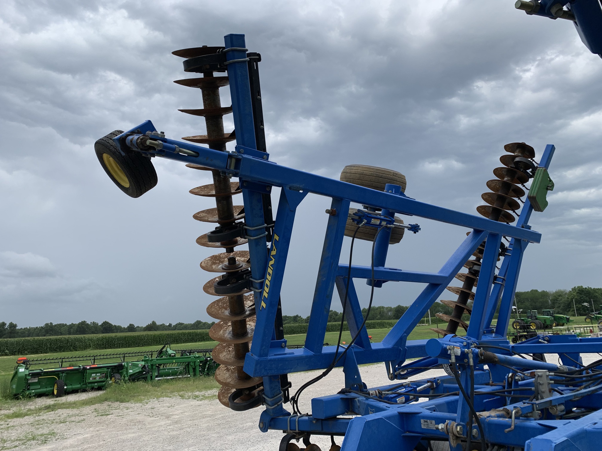  2010 Landoll 6230 at Heritage Tractor in Adrian, MO